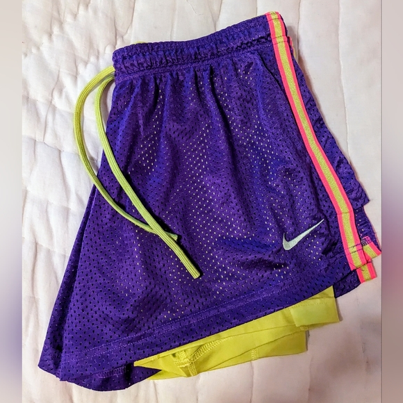 Nike Pants - NIKE ProCombat Shorts (M)